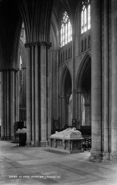 Framed Print : Interior of York Minster Framed Print : Interior of York Minster