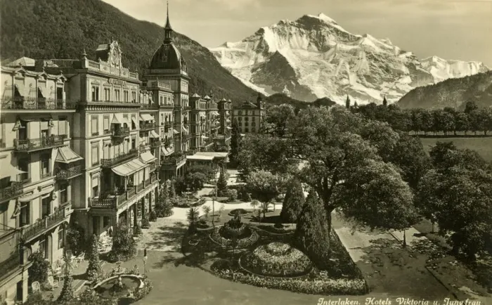 Framed Print : Interlaken and the Jungfrau, Bern, Switzerland Framed Print : Interlaken and the Jungfrau, Bern, Switzerland