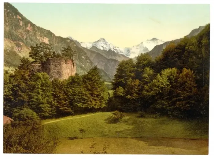 Framed Print : Interlaken, the ruins of Unspunnen, Bernese Oberland, Switze Framed Print : Interlaken, the ruins of Unspunnen, Bernese Oberland, Switze