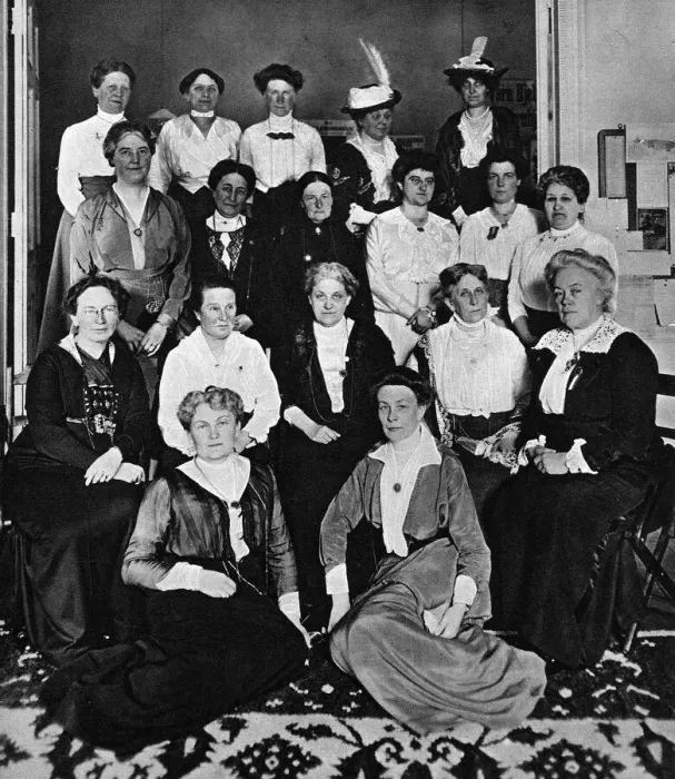 Framed Print : International Woman Suffrage Alliance of Officers Framed Print : International Woman Suffrage Alliance of Officers