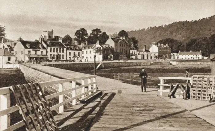 Framed Print : Inverarary, Scotland Framed Print : Inverarary, Scotland