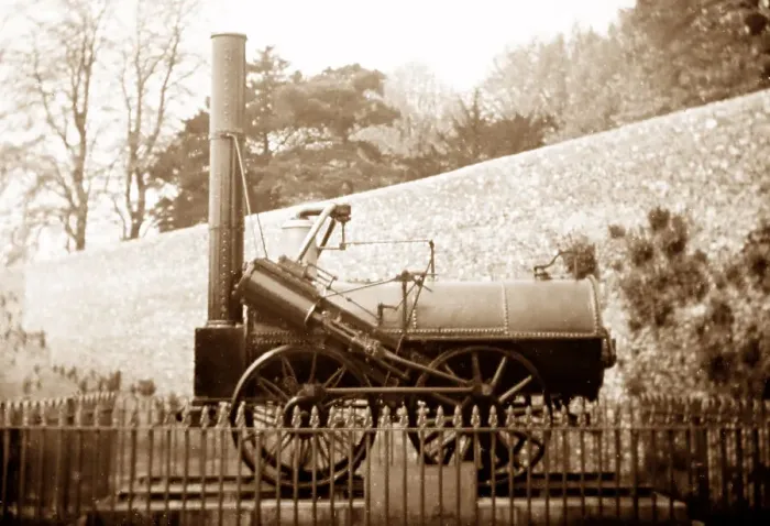 Framed Print : Invicta steam locomotive, Canterbury, early 1900s