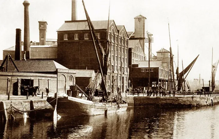 Framed Print : Ipswich Docks early 1900s Framed Print : Ipswich Docks early 1900s