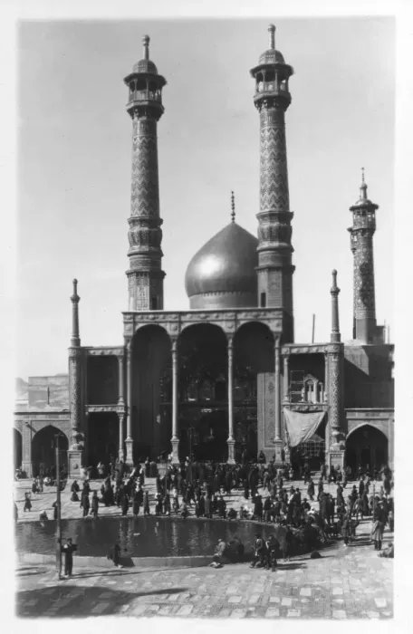 Framed Print : Iran - Qom - Lady Fatima Ma-Sumah (Mosque) Framed Print : Iran - Qom - Lady Fatima Ma-Sumah (Mosque)
