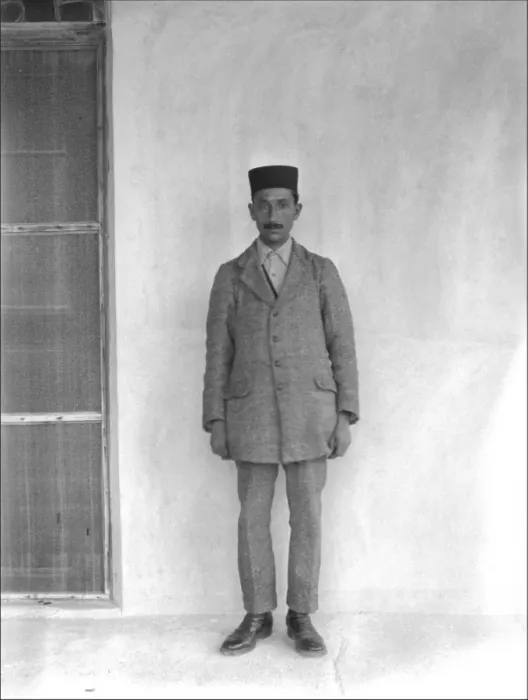 Framed Print : Iranian man in Bushehr, Iran Framed Print : Iranian man in Bushehr, Iran
