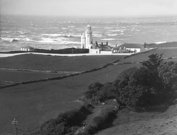 Framed Print : Isle of Wight Lighthouse Framed Print : Isle of Wight Lighthouse