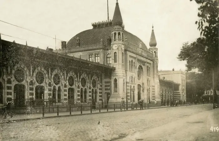 Framed Print : Istanbul, Turkey - Sirkeci railway station Framed Print : Istanbul, Turkey - Sirkeci railway station