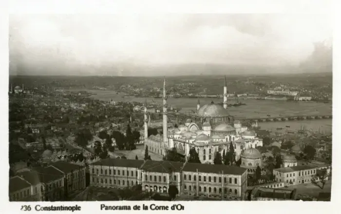 Framed Print : Istanbul, Turkey - Suleymaniye Mosque & Golden Horn