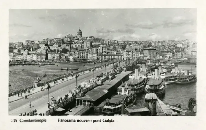 Framed Print : Istanbul, Turkey - View of the New Galata Bridge Framed Print : Istanbul, Turkey - View of the New Galata Bridge