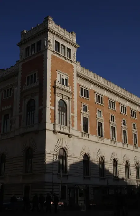 Framed Print : Italian Chamber of Deputies. Exterior. Rome Framed Print : Italian Chamber of Deputies. Exterior. Rome