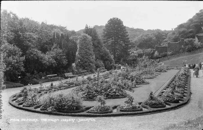 Framed Print : The Italian Gardens in Saltburn Framed Print : The Italian Gardens in Saltburn