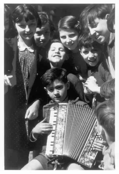 Framed Print : Italian Immigrants Framed Print : Italian Immigrants