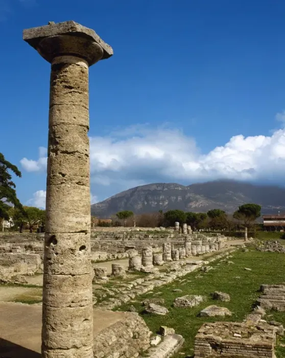 Framed Print : Italy. Paestum. Ruins. Campania. Southern Italy Framed Print : Italy. Paestum. Ruins. Campania. Southern Italy