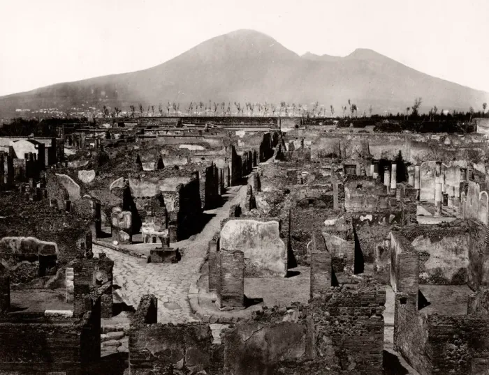 Framed Print : Italy - Pompeii and mount Vesuvius Framed Print : Italy - Pompeii and mount Vesuvius
