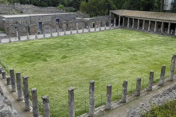 ITALY. Pompeii. Quadriportico of the theater. Roman