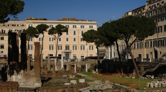 Framed Print : Italy. Rome. Sacred area of Largo di Torre Argentina. Temple Framed Print : Italy. Rome. Sacred area of Largo di Torre Argentina. Temple
