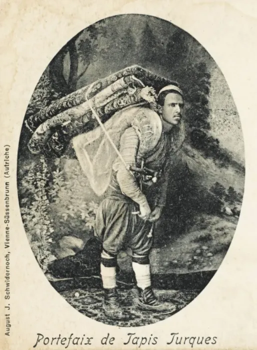 Framed Print : Izmir (Smyrna) - Carpet porter Framed Print : Izmir (Smyrna) - Carpet porter