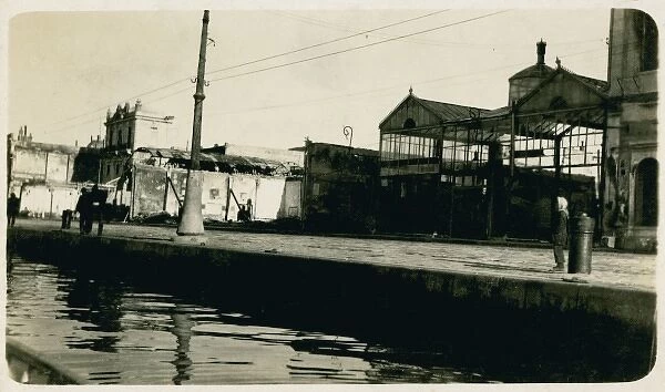 Izmir, Turkey - Results of bombardment in 1915 (2  /  9)