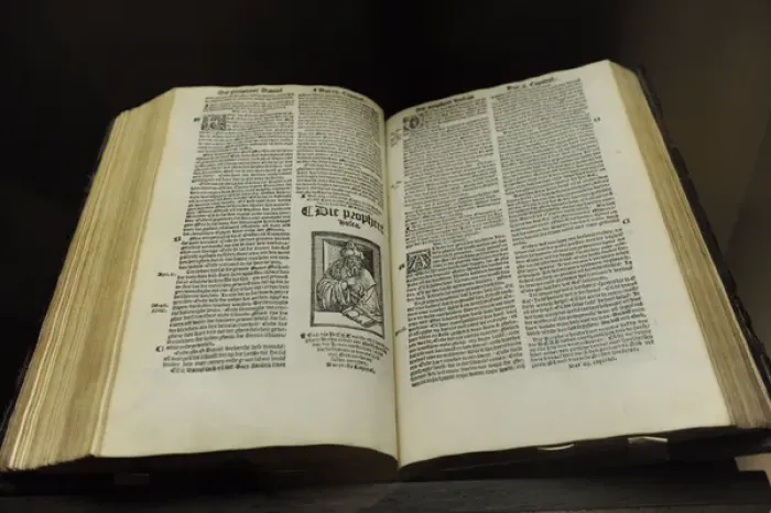 Framed Print : Jacob Liesvelt (1490-1545). Antwerp printer. Known for editi Framed Print : Jacob Liesvelt (1490-1545). Antwerp printer. Known for editi
