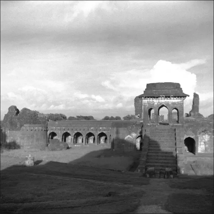 Framed Print : Jahaz Mahal, Mandu, Madhya Pradesh, Central India Framed Print : Jahaz Mahal, Mandu, Madhya Pradesh, Central India
