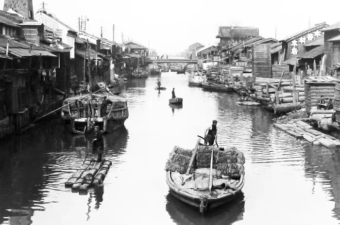 Framed Print : Japan - canal at Osaka early 1900s Framed Print : Japan - canal at Osaka early 1900s