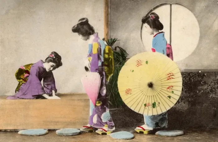 Framed Print : Japan - Geisha arrives at a friends home Framed Print : Japan - Geisha arrives at a friends home