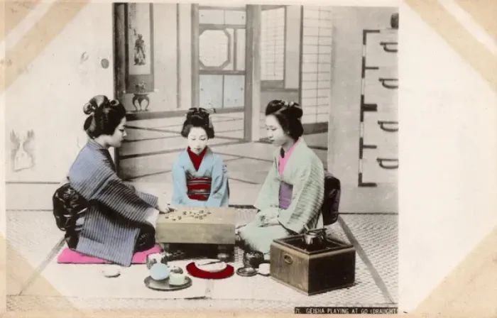 Framed Print : Japan - Geisha girls playing Go Framed Print : Japan - Geisha girls playing Go