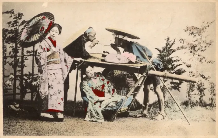 Framed Print : Japan - Geisha in travelling chair taking a rest Framed Print : Japan - Geisha in travelling chair taking a rest