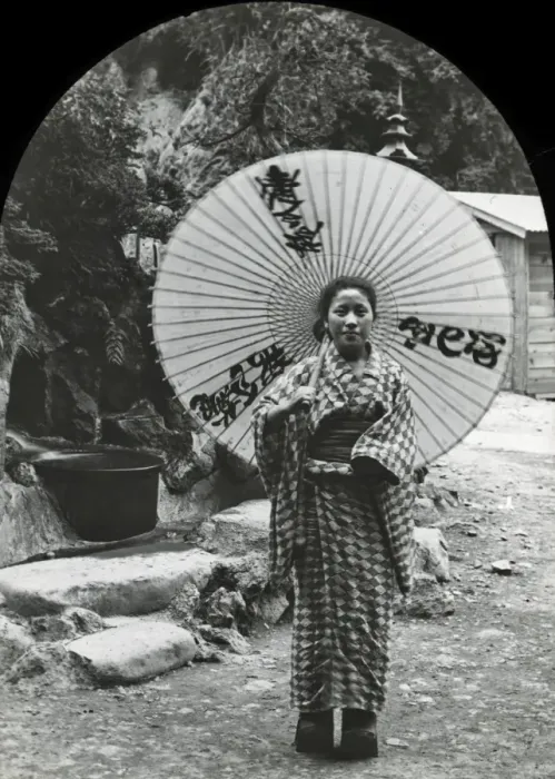 Framed Print : Japan - lady wearing kimono Framed Print : Japan - lady wearing kimono