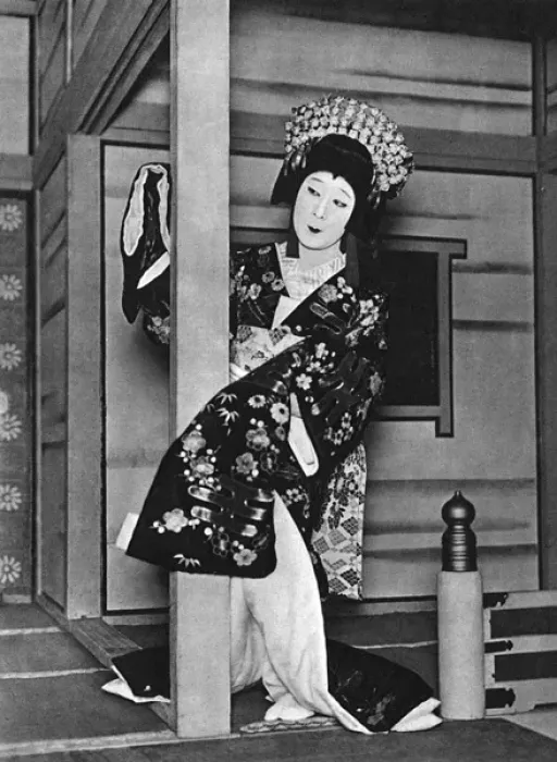 Framed Print : A Japanese actor plays a female role Framed Print : A Japanese actor plays a female role