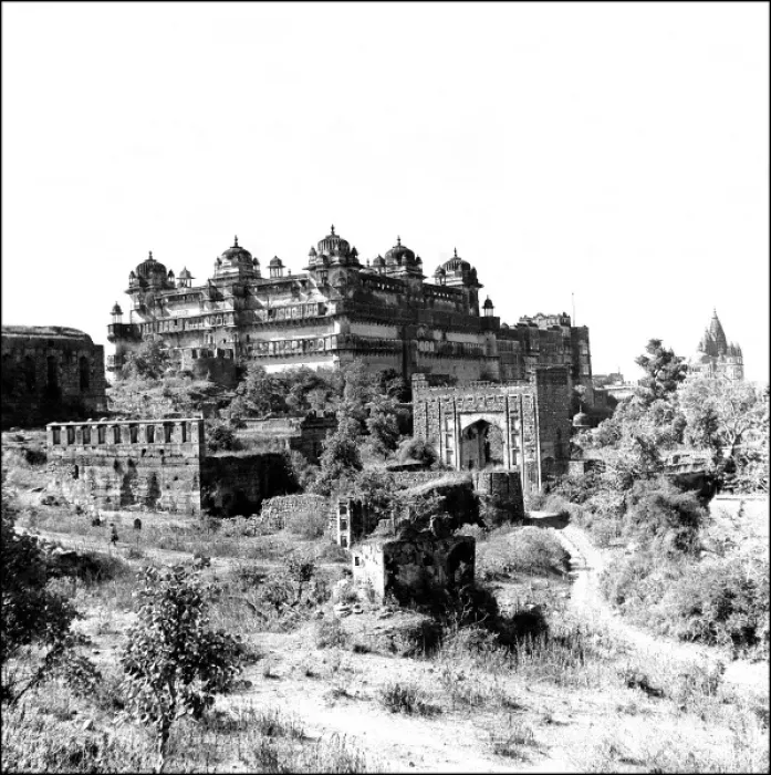 Framed Print : Jehangir Mahal Temple, Madhya Pradesh, India Framed Print : Jehangir Mahal Temple, Madhya Pradesh, India
