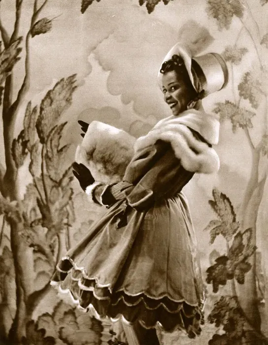 Framed Print : Jeni Le Gon by Madame Yevonde Framed Print : Jeni Le Gon by Madame Yevonde