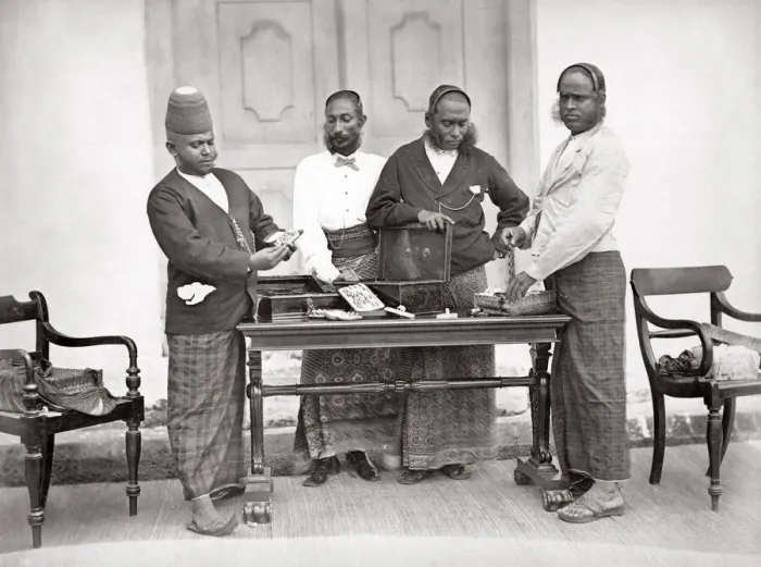 Framed Print : Jewellers, Ceylon (Sri Lanka), c. 1880 s Framed Print : Jewellers, Ceylon (Sri Lanka), c. 1880 s
