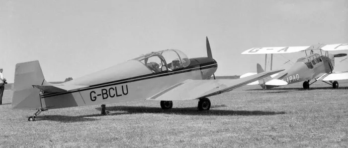 Framed Print : Jodel D. 117 G-BCLU Framed Print : Jodel D. 117 G-BCLU