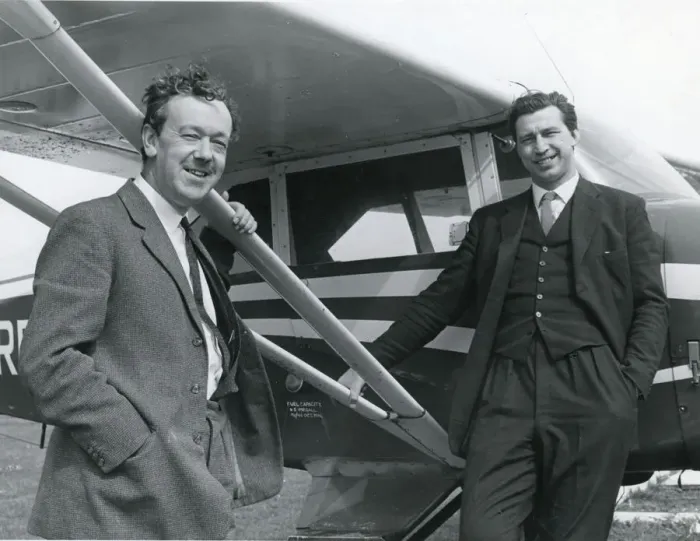 Framed Print : John Britten and Nigel Desmond Norman in Bembridge Framed Print : John Britten and Nigel Desmond Norman in Bembridge
