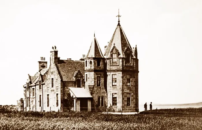 Framed Print : John O Groats Hotel, Scotland Framed Print : John O Groats Hotel, Scotland