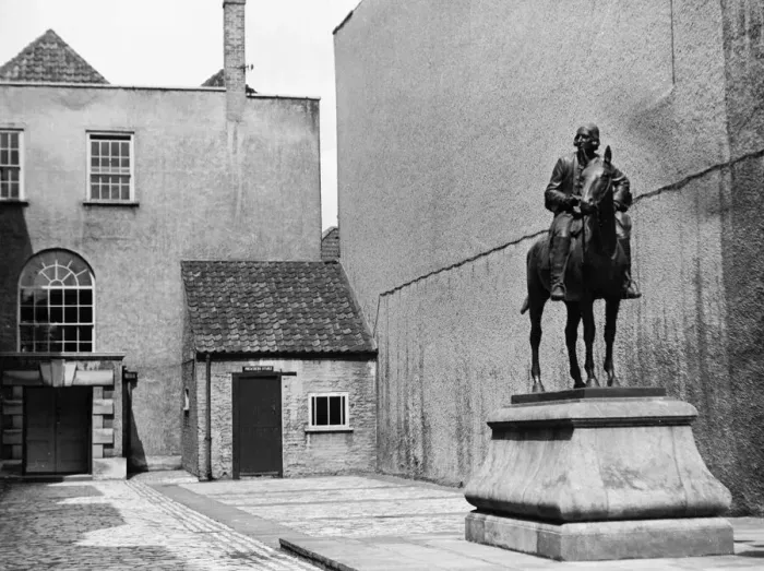 Framed Print : Johns Wesleys Chapel and Statue in Broadmead, old Britol, Gloucestershire Framed Print : Johns Wesleys Chapel and Statue in Broadmead, old Britol, Gloucestershire