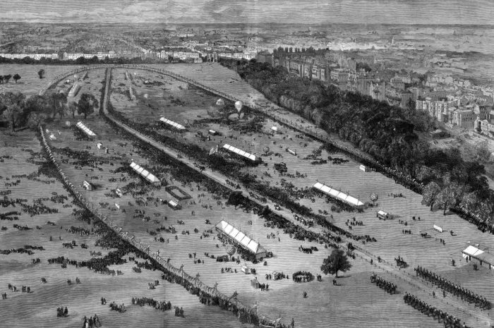 Framed Print : Jubilee assemblage in Hyde Park Framed Print : Jubilee assemblage in Hyde Park