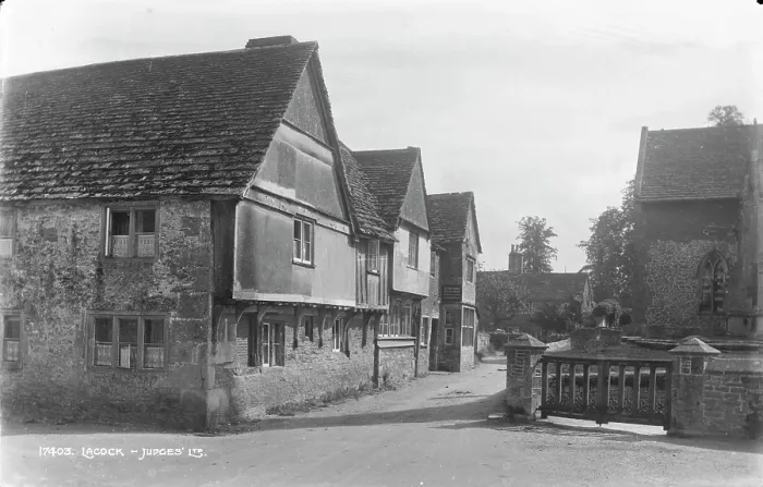 Framed Print : Judges Street in Lacock Framed Print : Judges Street in Lacock