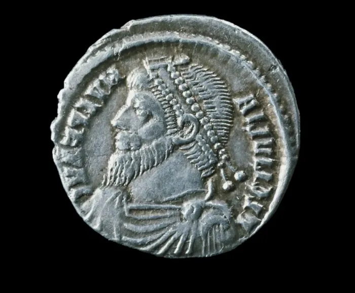Framed Print : Julian the Apostate (331-363). Roman emperor (361-363) Framed Print : Julian the Apostate (331-363). Roman emperor (361-363)