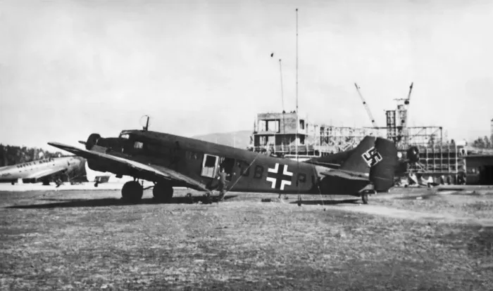 Framed Print : Junkers Ju-52 Framed Print : Junkers Ju-52