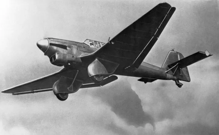 Framed Print : Junkers Ju-87 Stuka Framed Print : Junkers Ju-87 Stuka
