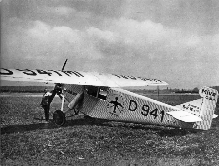 Framed Print : Junkers K16ce D-941 belonged to MIVA of Cologne Framed Print : Junkers K16ce D-941 belonged to MIVA of Cologne