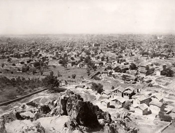 Framed Print : Kashmir, India, General view Srinagar Framed Print : Kashmir, India, General view Srinagar