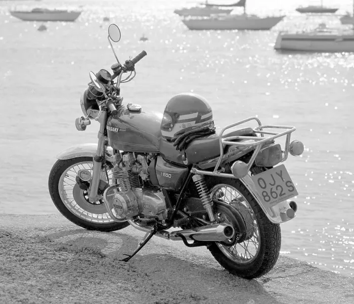 Framed Print : Kawasaki Z 650 motorcycle Framed Print : Kawasaki Z 650 motorcycle
