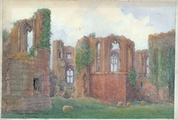 Kenilworth Castle, oriel window