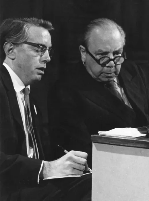 Framed Print : Kenneth Tynan with J B Priestley Framed Print : Kenneth Tynan with J B Priestley