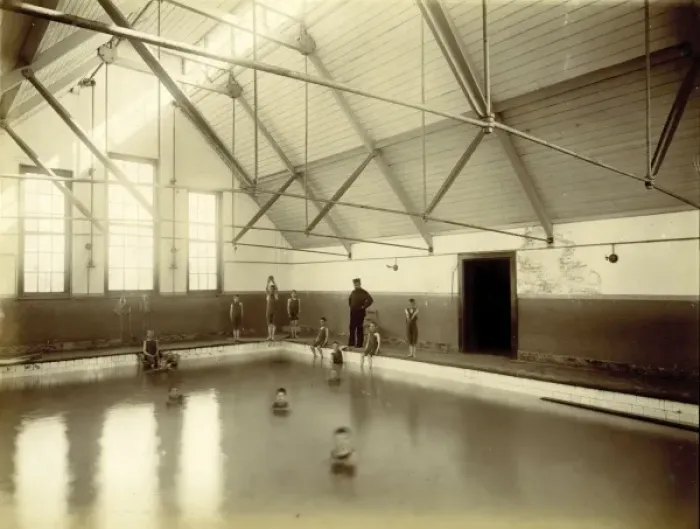 Framed Print : Kensington & Chelsea District School, swimming pool Framed Print : Kensington & Chelsea District School, swimming pool
