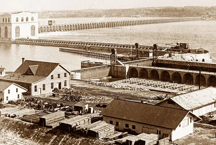 Framed Print : Keokuk Dam Iowa USA early 1900s Framed Print : Keokuk Dam Iowa USA early 1900s
