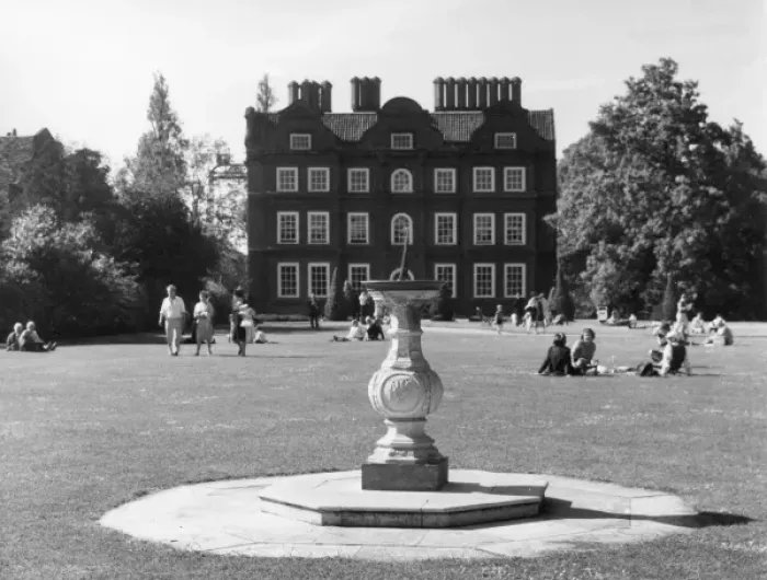 Framed Print : KEW PALACE Framed Print : KEW PALACE